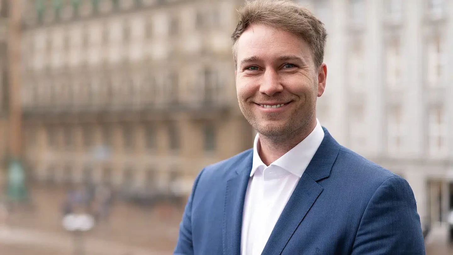 Alexander Dau
